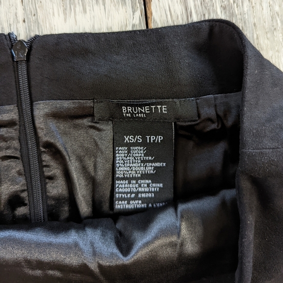 Brunette the Label Faux Suede Black Mini Skirt Women's XS - Picture 6 of 7